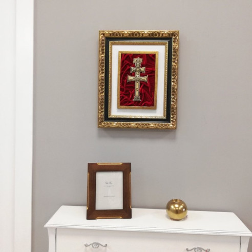Cuadro Clásico con Cruz de Caravaca Oro Viejo