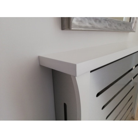 Cubre radiador blanco y plata 