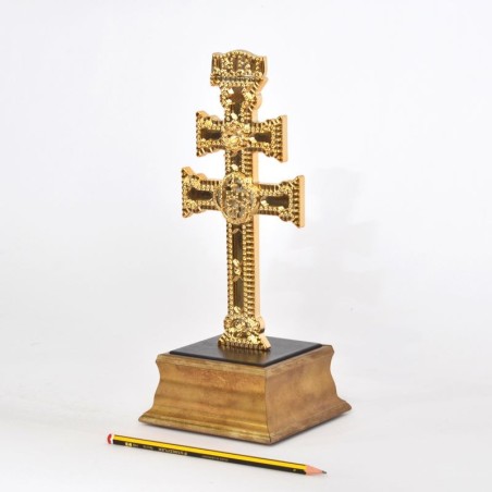 Cruz de Caravaca Peana Dorada
