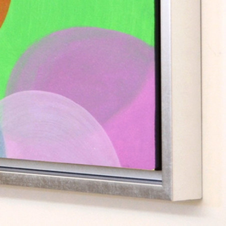 CUADRO CON ESFERAS Y MARCO PLATA